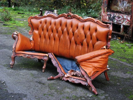 Van and crew outside a Sidcup shop prepared for business waste removal